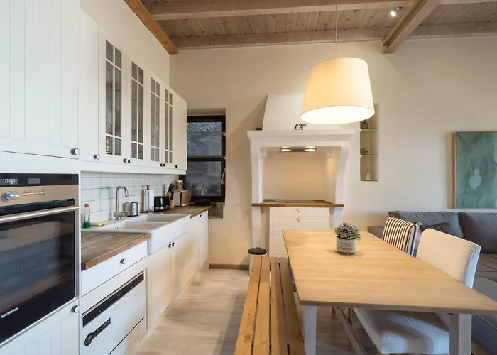 度假居 Marina View *