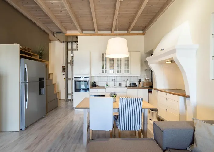 度假居 Marina View *